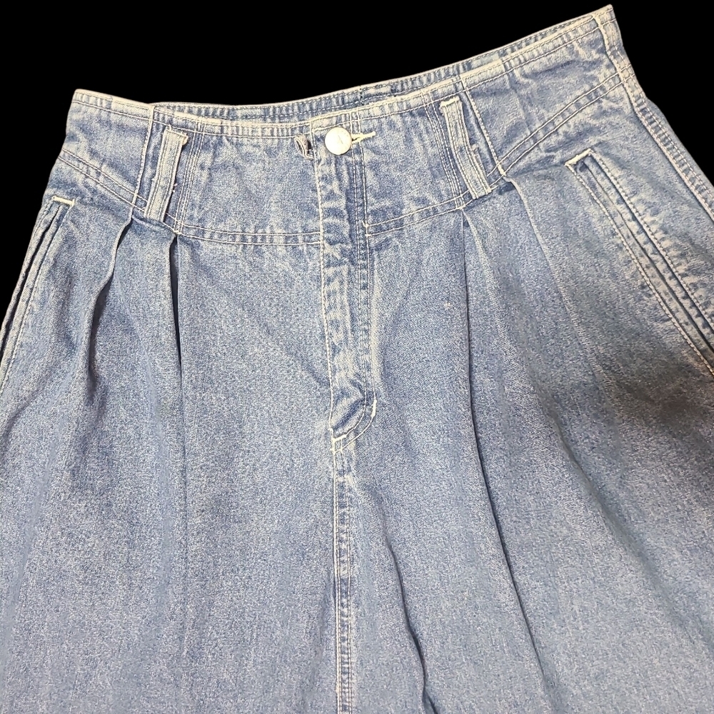 LIZ WEAR Vintage 100% cotton Denim Pleated A-Line Skirt 28 Waist - Picture 2 of 3